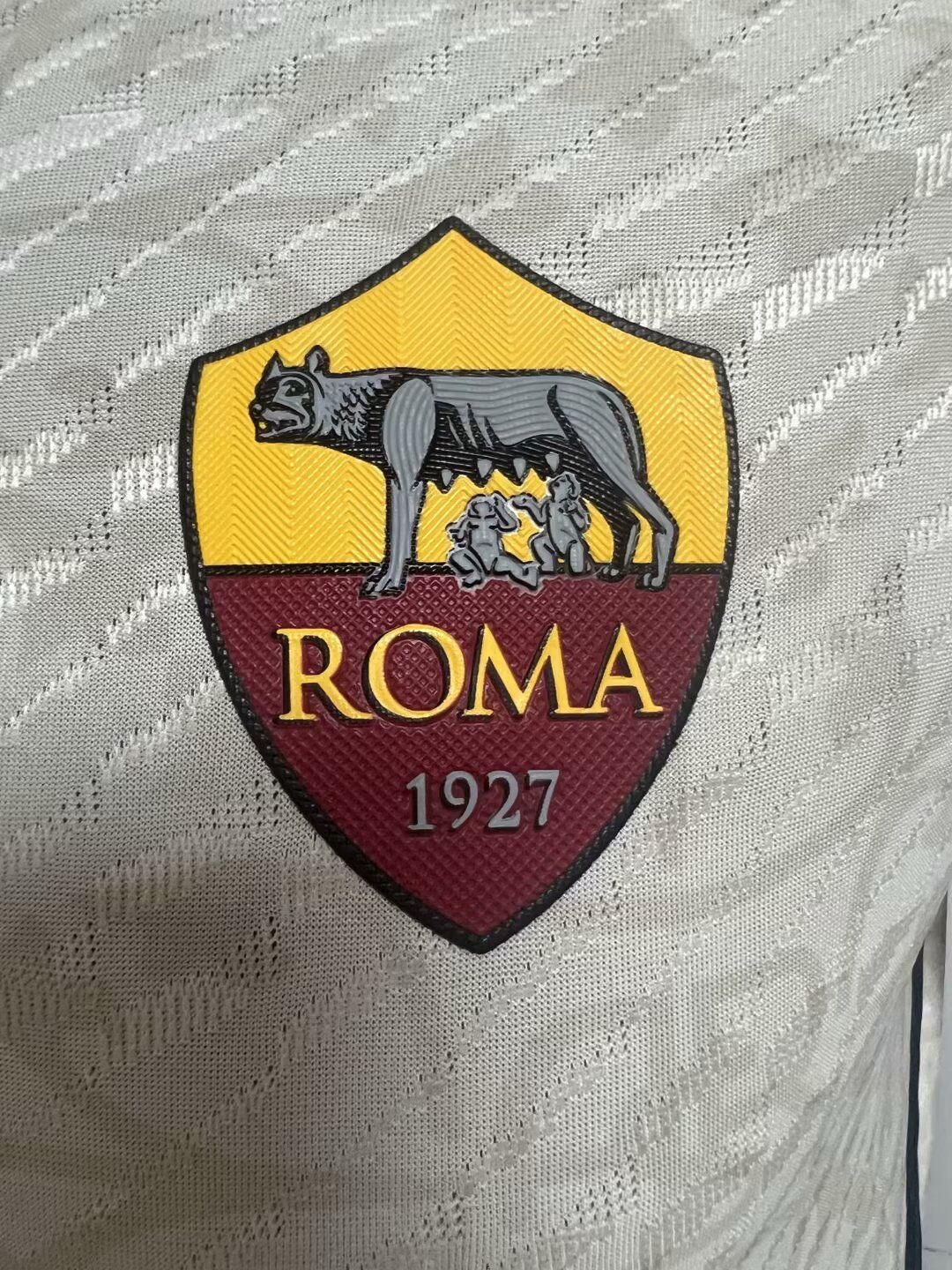 Roma 23-24 away Player