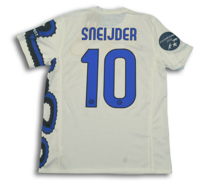 Inter 2010-11 UCL away