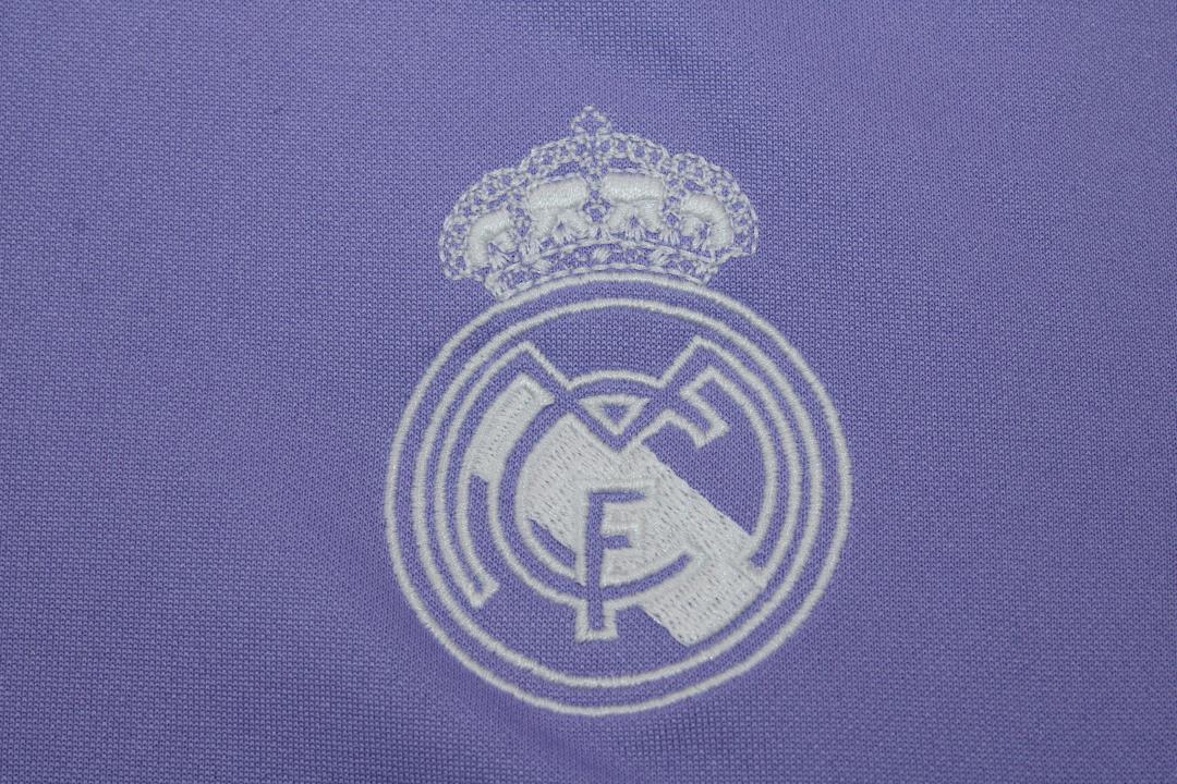 Madrid 22-23 purple caps