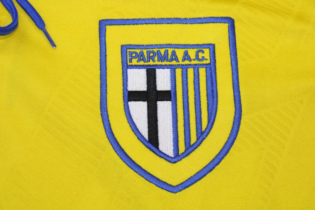 Parma 94-95 away